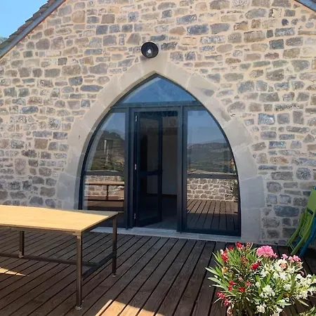 Domaine Des Combes - La Ferme Aux Anes 14 Pers. Millau