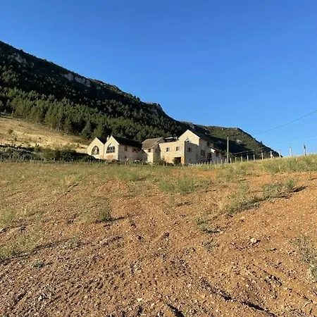 Domaine Des Combes - La Ferme Aux Anes 14 Pers. Millau