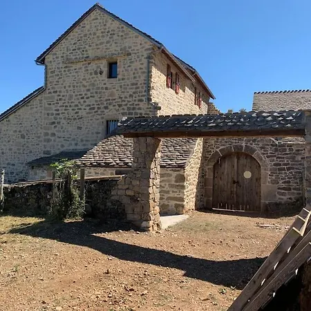 Domaine Des Combes - La Ferme Aux Anes 14 Pers. * Millau