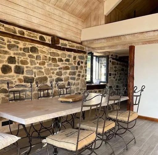 Domaine Des Combes - La Ferme Aux Anes 14 Pers. * Millau